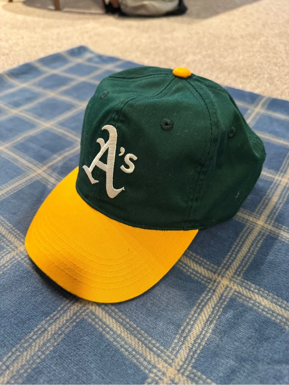 Mitchell & Ness Oakland A's Green and Yellow Kids Cap